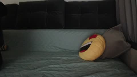 velvetmoon123 online show from 04-11-26, 09:19