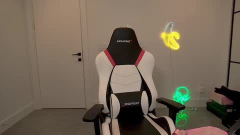 VelvetTGirl online show from 02-26-26, 11:37