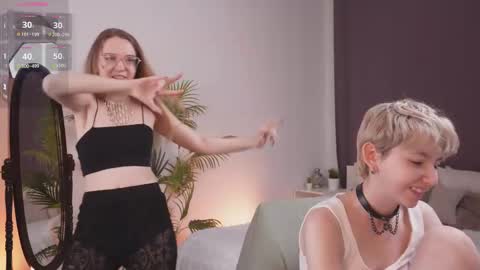 CLEOshort hair  TIna long hair  online show from 02-23-25, 01:42