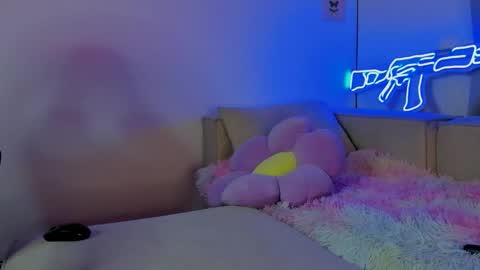Snapshot of velvetvibes_ chatting on 05-28-26, 02:09 velvetvibes_ online show from 05-28-26, 02:09