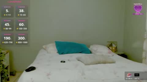 Snapshot of velvetychocolate1 chatting on 10-27-25, 01:31 velvetychocolate1 online show from 10-27-25, 01:31