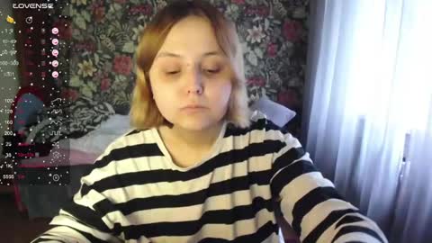 Snapshot of vendymories chatting on 05-31-26, 01:47 eva 3 online show from 05-31-26, 01:47