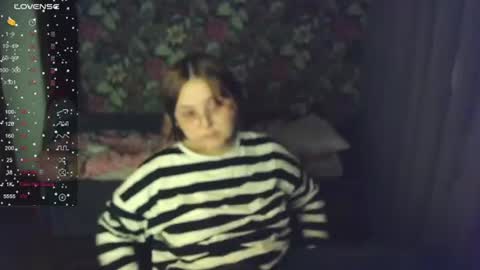 Snapshot of vendymories chatting on 06-22-26, 05:32 eva 3 online show from 06-22-26, 05:32