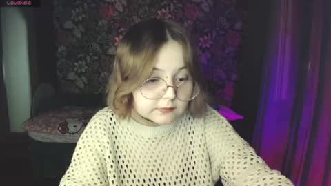 Snapshot of vendymories chatting on 07-11-26, 05:48 eva 3 online show from 07-11-26, 05:48