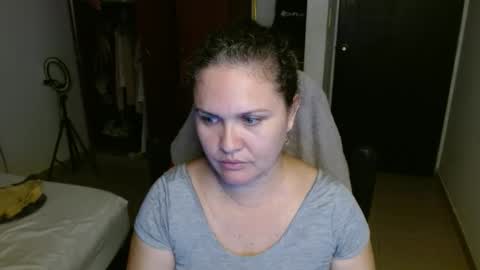Snapshot of venecasexy44 chatting on 03-13-26, 11:22 venecasexy44 online show from 03-13-26, 11:22