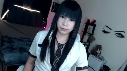 Snapshot of veniceseduction chatting on 06-18-26, 01:48 veniceseduction online show from 06-18-26, 01:48