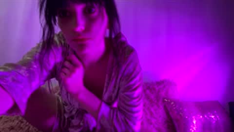 Snapshot of venom_goddess chatting on 11-27-25, 09:50 venom_goddess online show from 11-27-25, 09:50