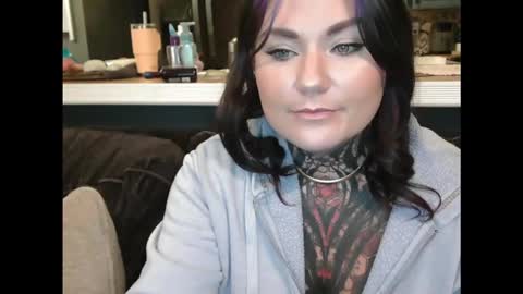 VentressInk online show from 10-31-25, 06:09