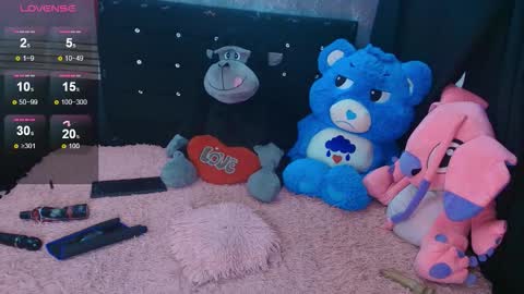 Snapshot of venus_26_ chatting on 03-06-26, 10:17 eva online show from 03-06-26, 10:17