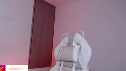 venus_art11 online show from 02-14-25, 12:41