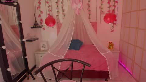 Mary online show from 01-28-25, 01:05