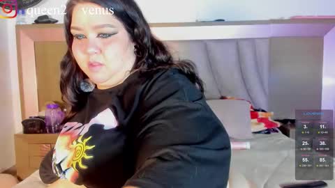 Snapshot of venus_queen_ chatting on 10-17-25, 12:47 Ali aka venus p online show from 10-17-25, 12:47