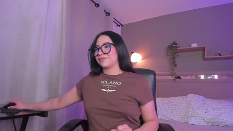 venus_reid online show from 02-04-25, 08:02