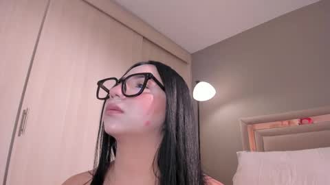 Snapshot of venus_reid chatting on 06-04-26, 04:18 venus_reid online show from 06-04-26, 04:18