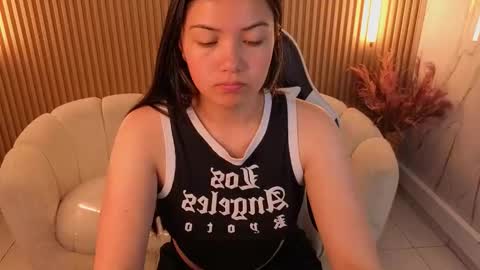 Venus  online show from 12-22-25, 12:35