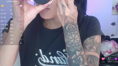 Venus Evans online show from 02-15-25, 09:15