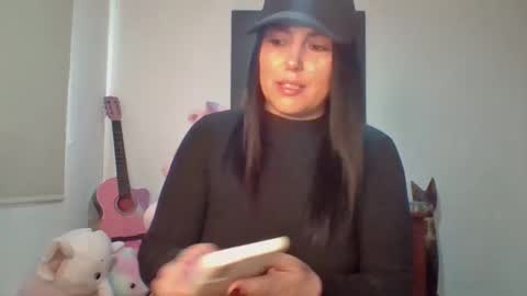 Snapshot of venusina07 chatting on 05-08-26, 04:01 VENUSINA07 online show from 05-08-26, 04:01