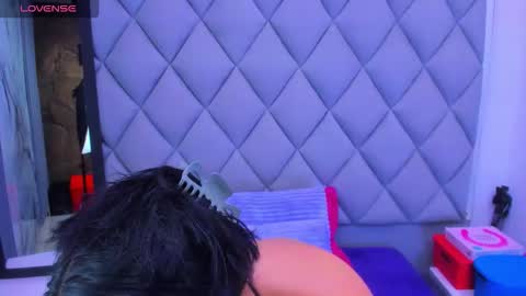 Venusowen  online show from 11-13-25, 02:49