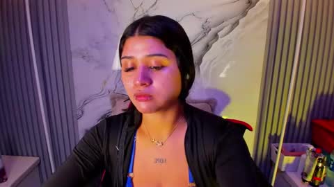 Venusowen  online show from 05-04-26, 02:02