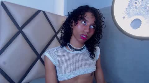 venuss_03 online show from 02-14-26, 03:47