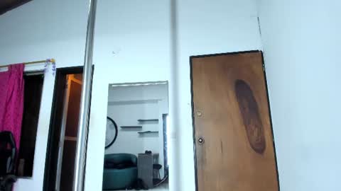 venuss_03 online show from 07-04-26, 03:35