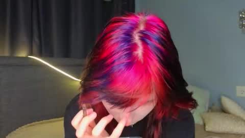 Snapshot of veolatownson chatting on 01-08-26, 08:22 Erica online show from 01-08-26, 08:22