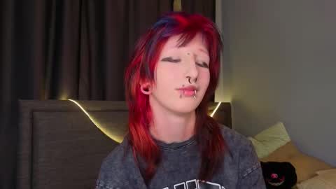 Snapshot of veolatownson chatting on 01-13-26, 08:58 Erica online show from 01-13-26, 08:58