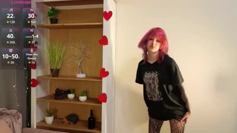 Erica online show from 03-10-26, 08:14