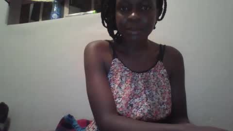 Snapshot of vera_bright chatting on 02-05-25, 10:44 vera_bright online show from 02-05-25, 10:44