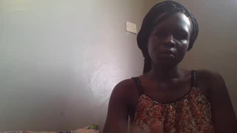 Snapshot of vera_bright chatting on 02-12-25, 09:31 vera_bright online show from 02-12-25, 09:31