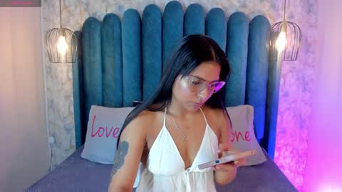 Domelipa  online show from 04-11-26, 11:58