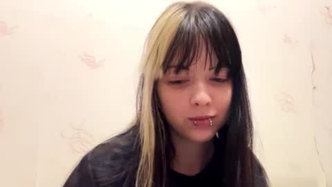 Veronika online show from 02-12-26, 06:25