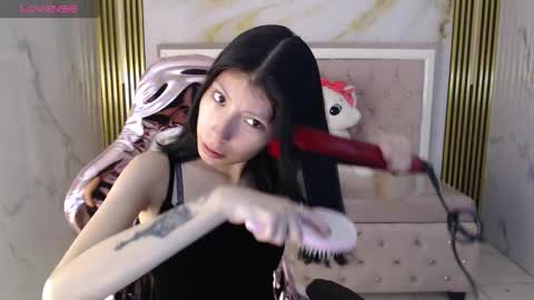 Verana  online show from 11-25-25, 08:09