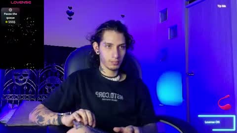 Snapshot of vergil_noir chatting on 06-12-26, 03:38 vergil_noir online show from 06-12-26, 03:38