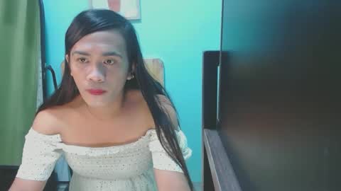 verhenia online show from 12-17-24, 02:23