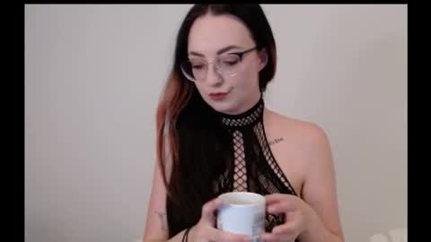 vero495065 online show from 10-15-25, 12:22