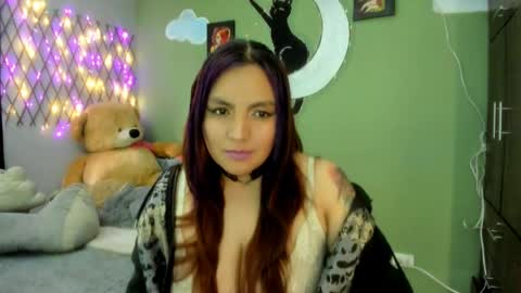 Snapshot of vero_jhonson chatting on 06-05-26, 02:56 karolina online show from 06-05-26, 02:56