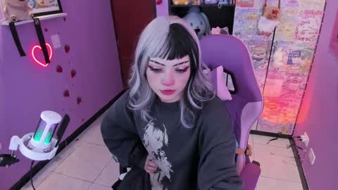     online show from 10-02-25, 11:34