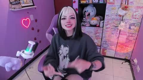     online show from 11-06-25, 11:37