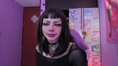     online show from 11-22-25, 12:31