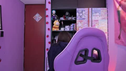     online show from 02-12-26, 11:33