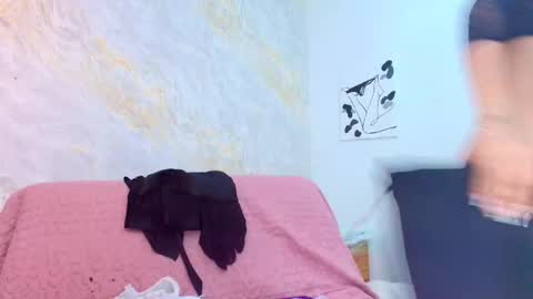 Vero online show from 10-20-25, 03:07