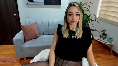 Catalina online show from 02-12-25, 12:55