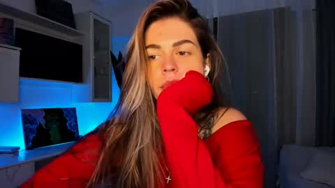 Lolitalolz online show from 01-15-25, 02:49