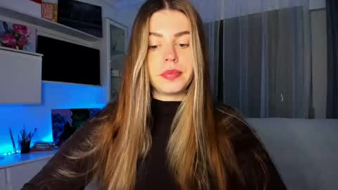 Lolitalolz online show from 03-02-25, 09:22