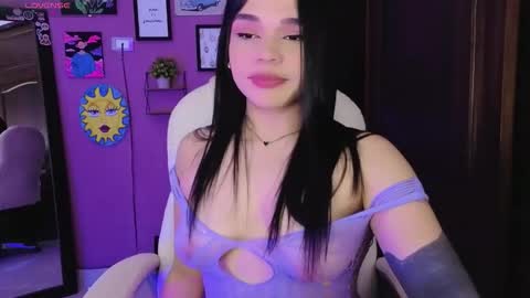 Snapshot of veronica_118 chatting on 09-18-25, 03:30 veronica_118 online show from 09-18-25, 03:30