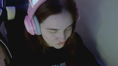 Snapshot of veronica_blue11 chatting on 05-26-26, 02:35 Veronica online show from 05-26-26, 02:35