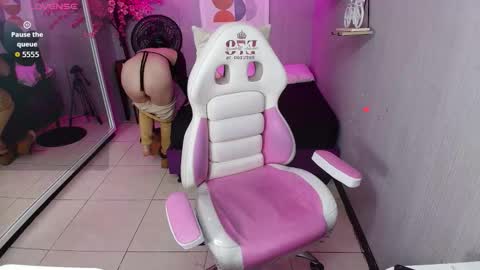 veronica online show from 03-28-26, 07:13