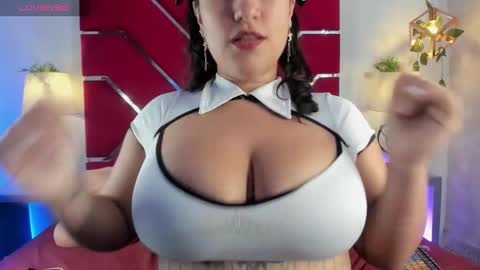 Veronica Olson online show from 11-14-25, 02:43