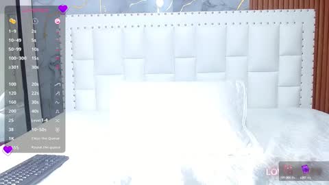 Veronica online show from 03-06-25, 03:35